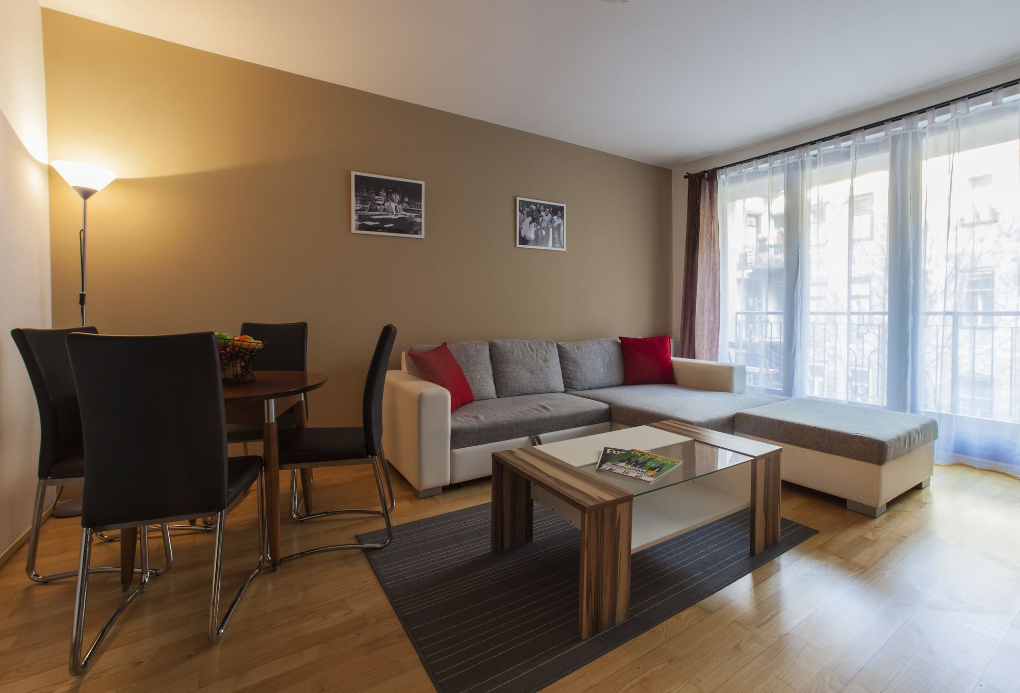 Club 99 Apartments Budapest Eksteriør billede